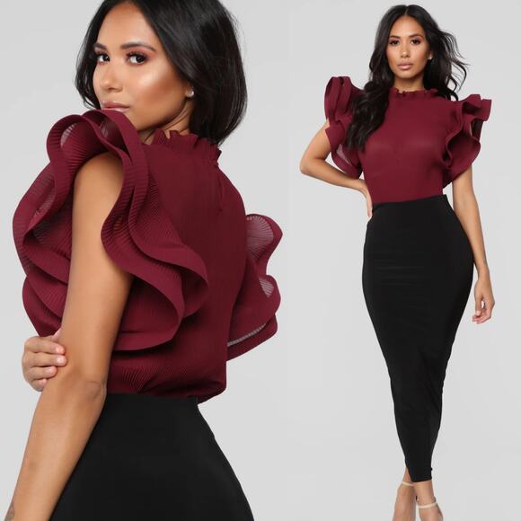 NEW Fashion Nova Adeline Ruffle Burgundy Red Bodysuit Size XS - Picture 1 of 7